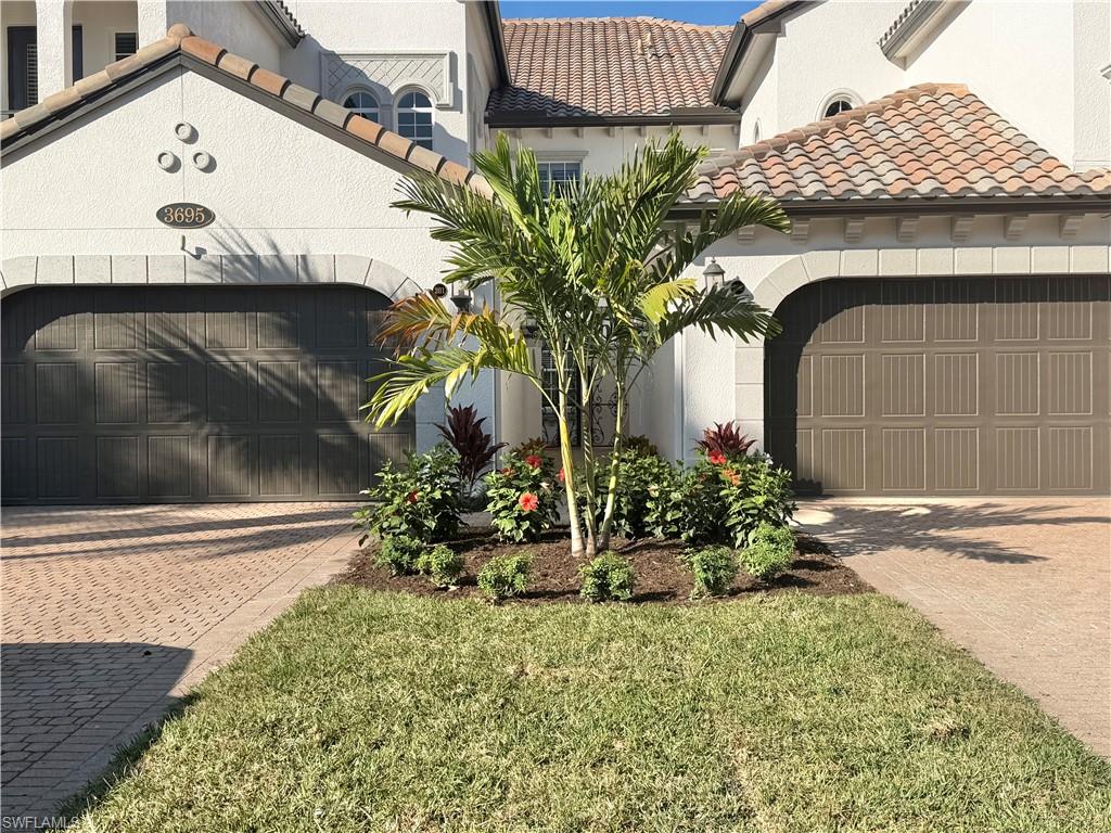 3695 Montreux LN # 201