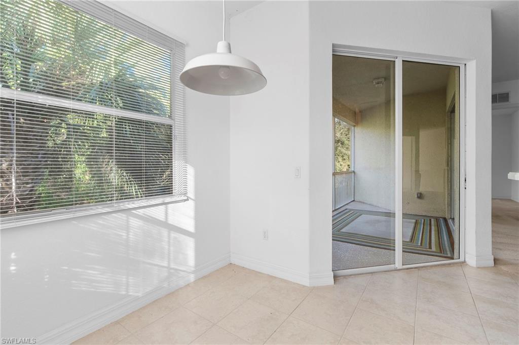 6010 Jonathans Bay CIR # 102