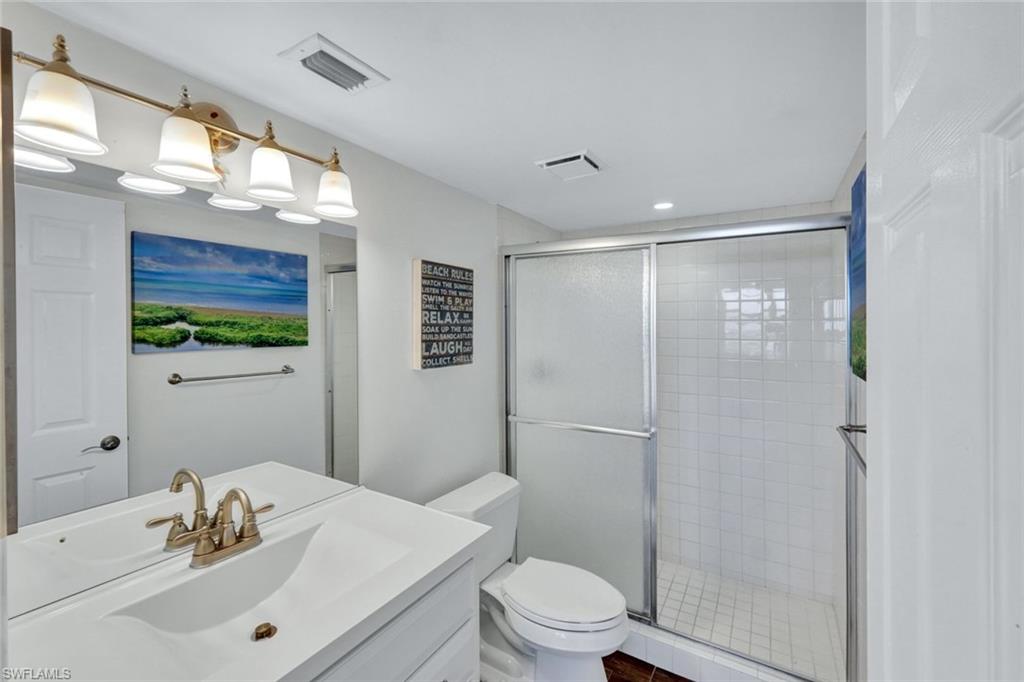 380 Seaview CT # 1703