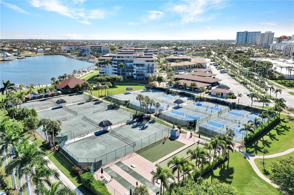 380 Seaview CT # 1703