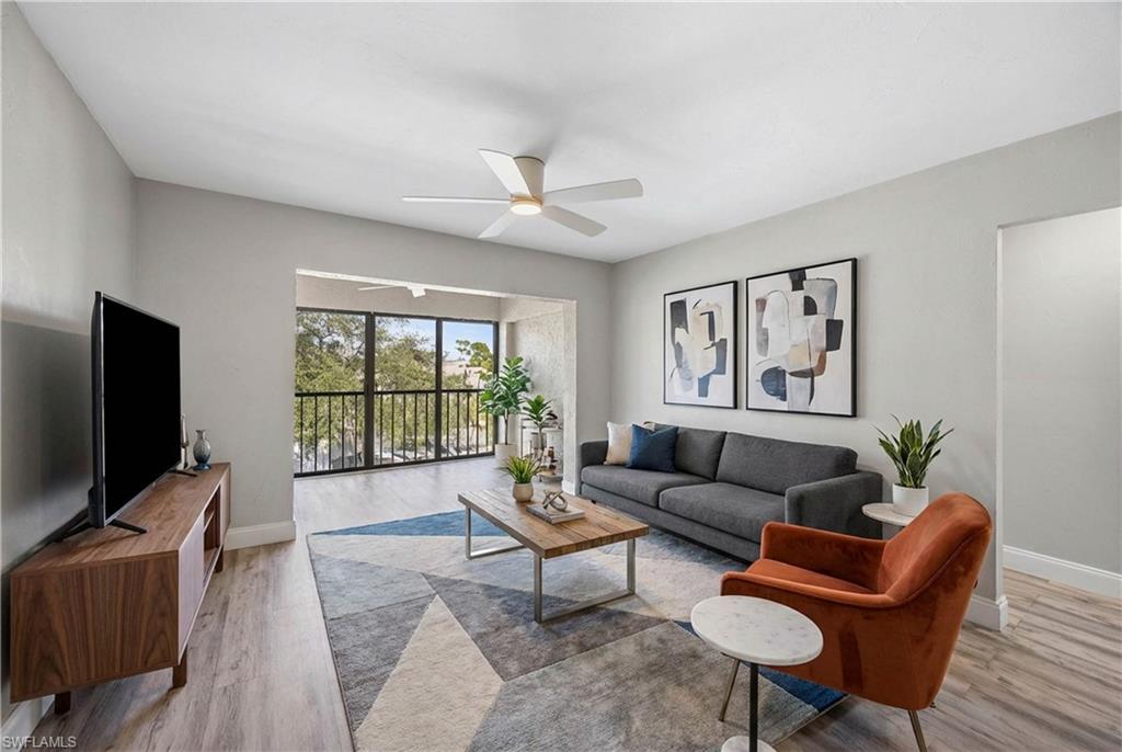 228 Fox Glen DR # 3310