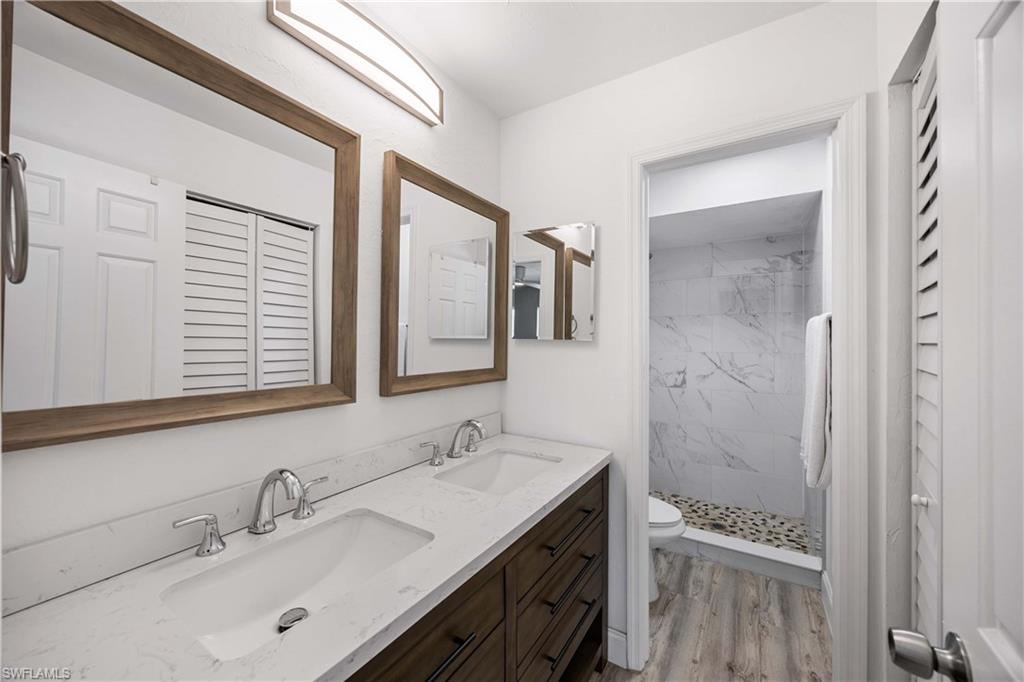 228 Fox Glen DR # 3310