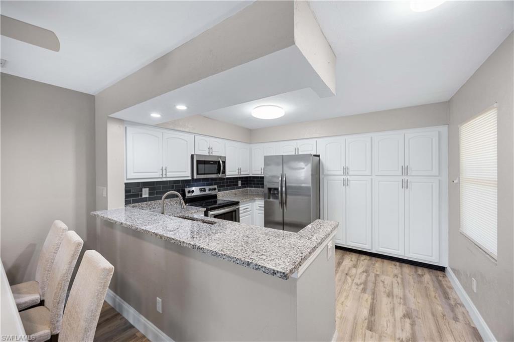 228 Fox Glen DR # 3310