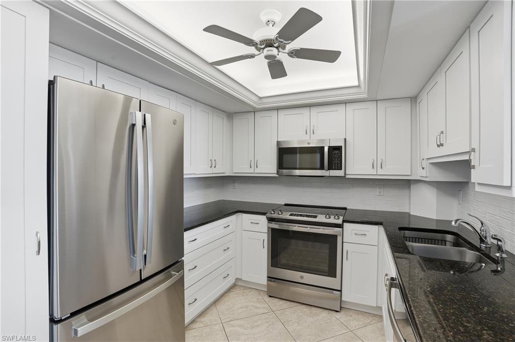 440 Seaview CT # 409