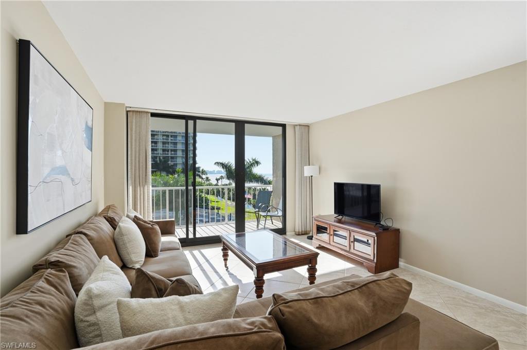 440 Seaview CT # 409