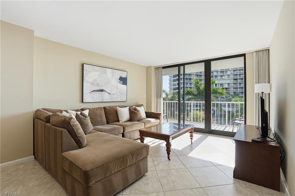 440 Seaview CT # 409