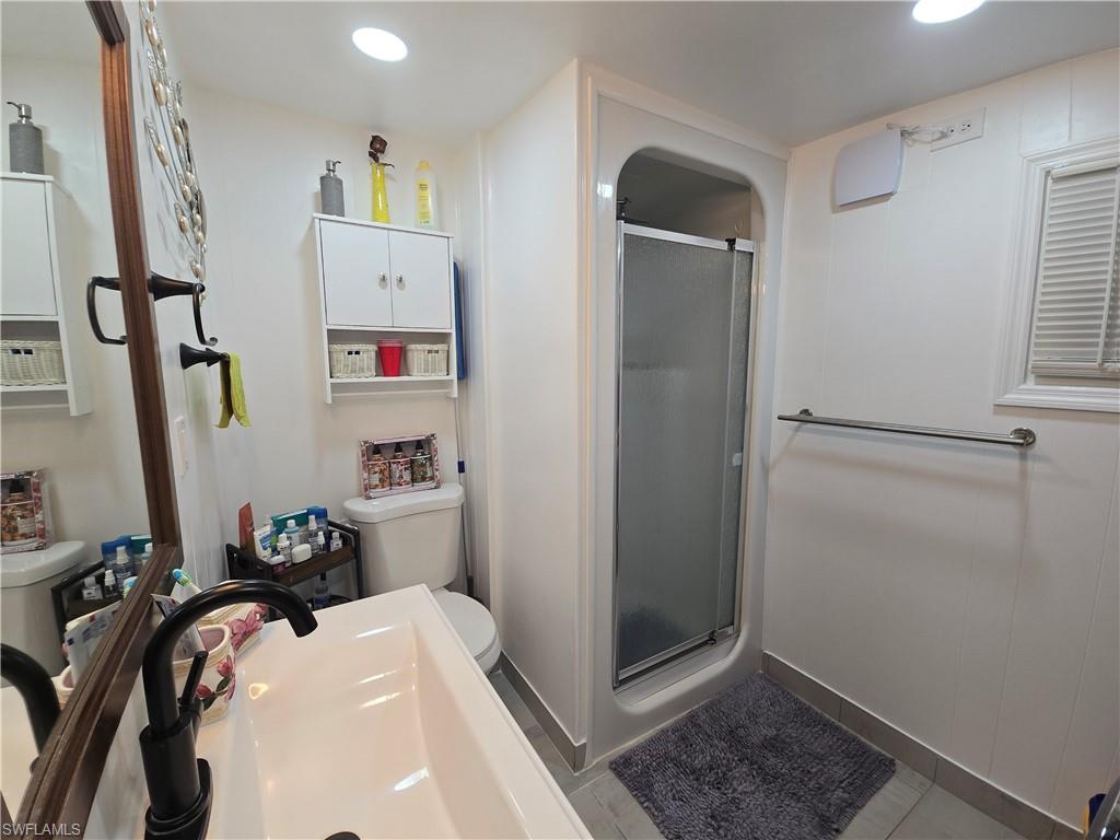 9 Moonstone CIR # M9