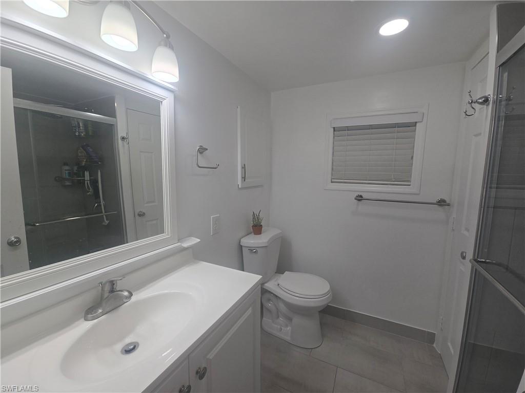 9 Moonstone CIR # M9