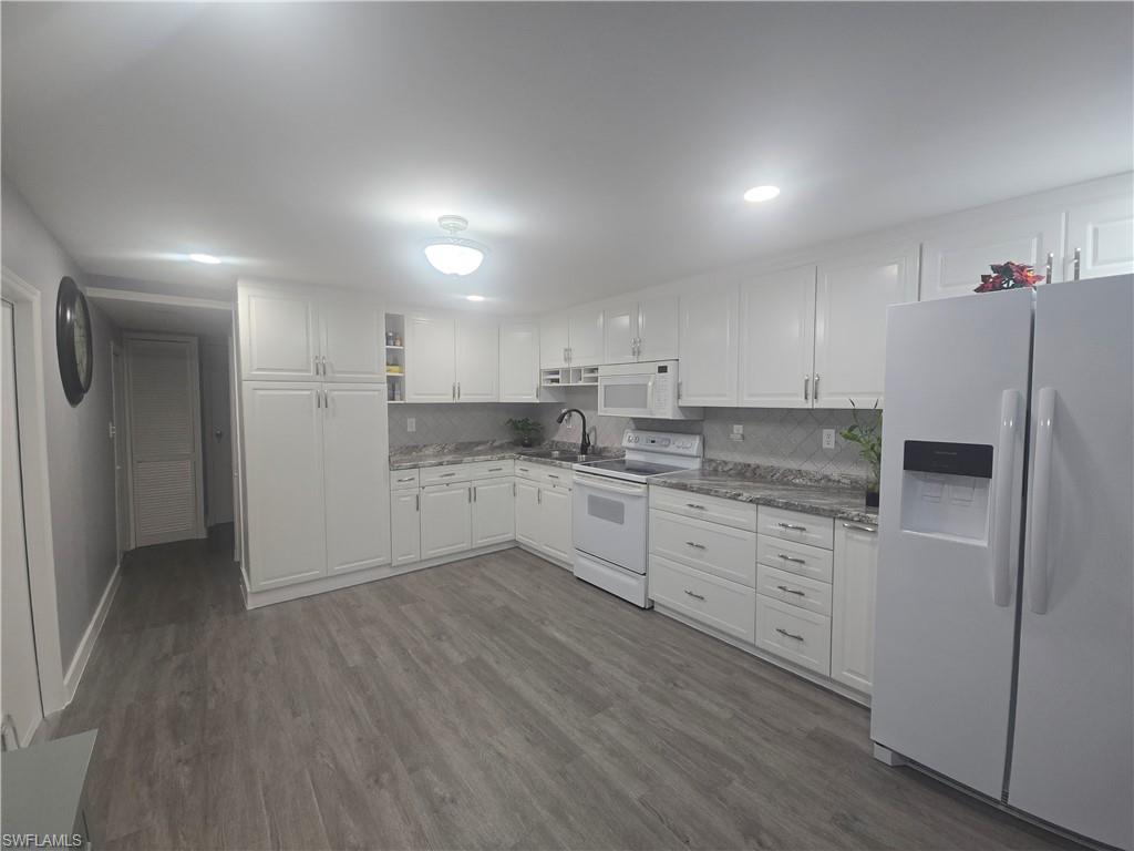 9 Moonstone CIR # M9