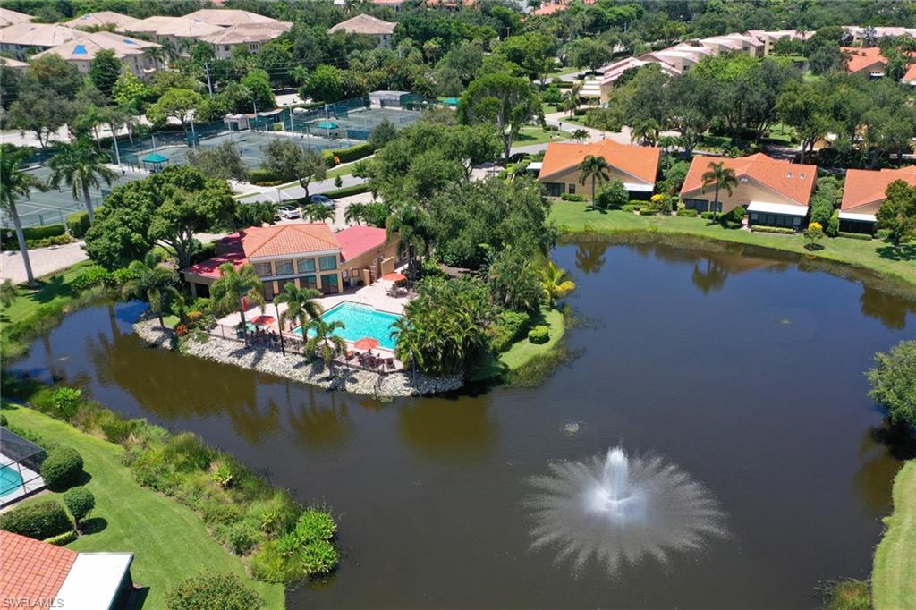 571 Beachwalk CIR # S201