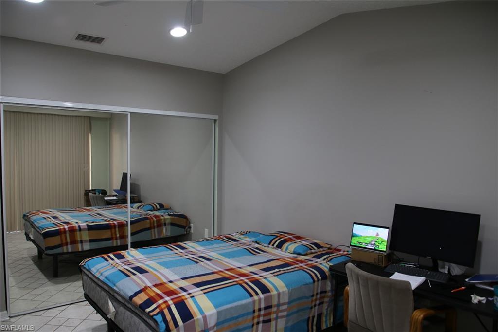 1433 Captains WALK # 18C