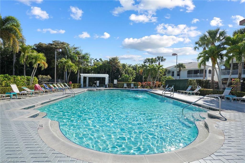 22932 Forest Ridge DR