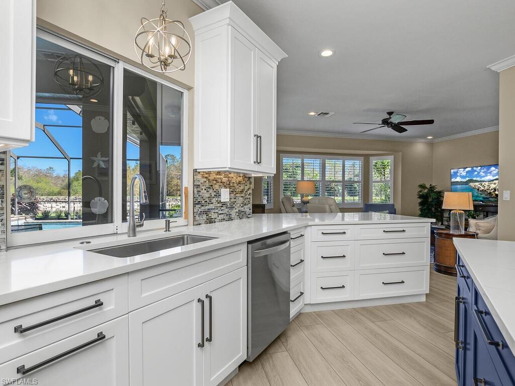 7744 Naples Heritage DR