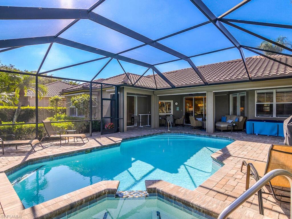 7744 Naples Heritage DR