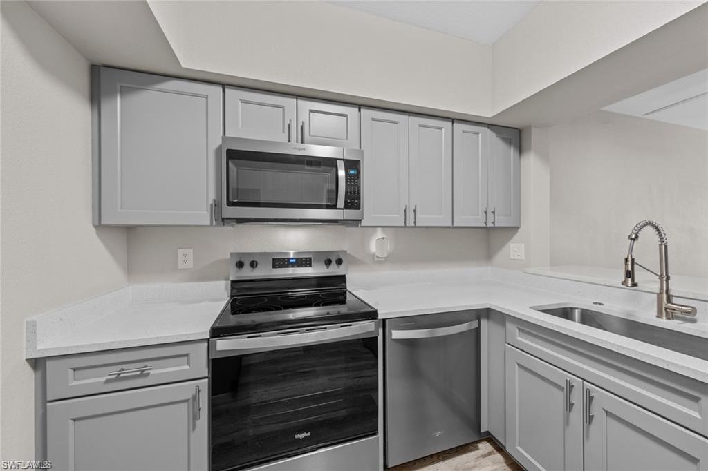 8423 Bernwood Cove LOOP # 405