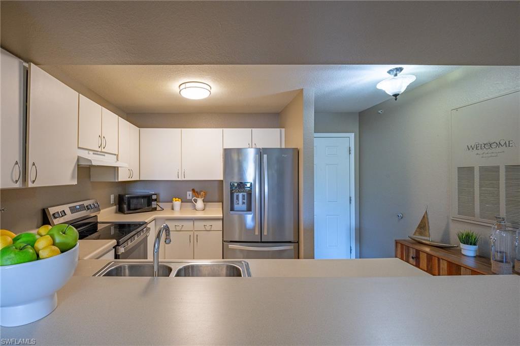 8274 Key Royal CIR # 1022