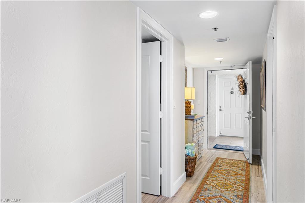 26235 Hickory BLVD # 6D