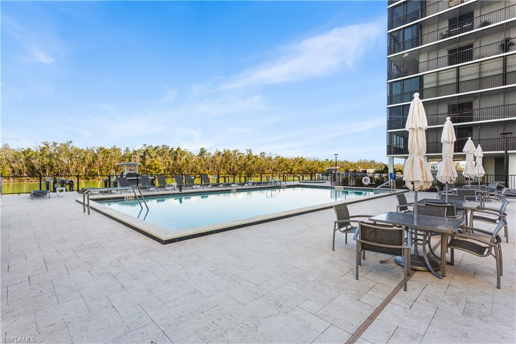 26235 Hickory BLVD # 6D