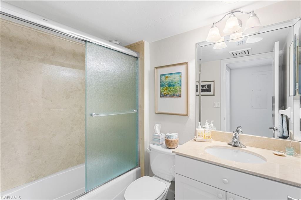 26235 Hickory BLVD # 6D