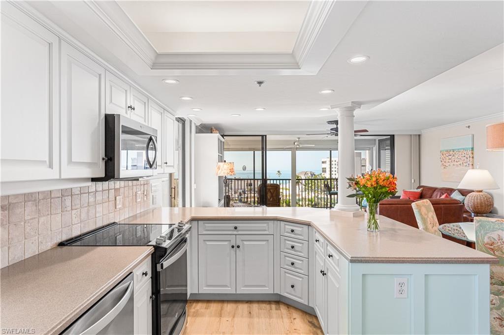 26235 Hickory BLVD # 6D