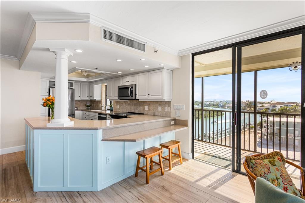 26235 Hickory BLVD # 6D