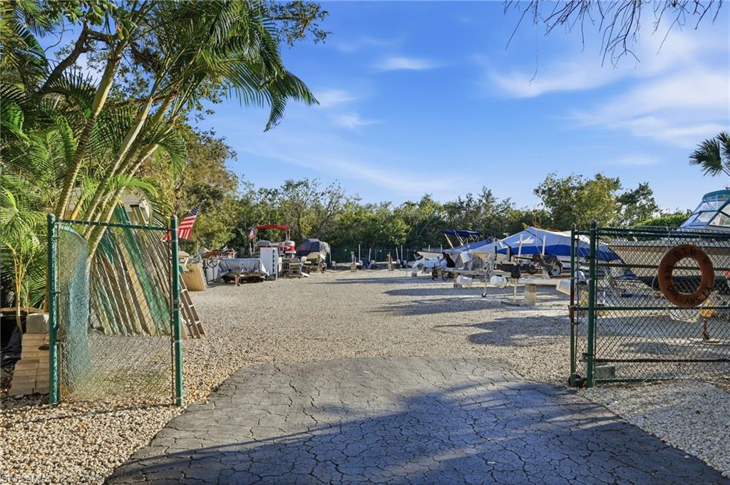 300 Stevens Landing DR # C306