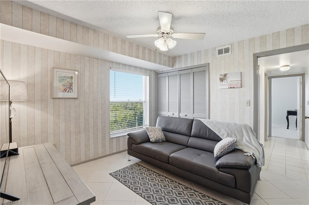 300 Stevens Landing DR # C306