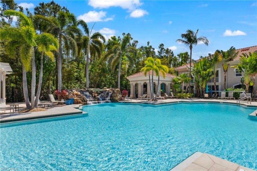 23611 Alamanda DR # 202