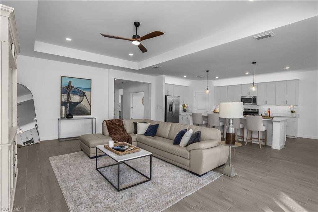 21140 Verawood LOOP