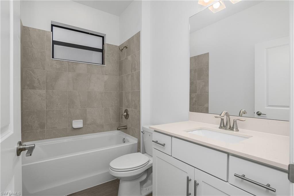 21140 Verawood LOOP
