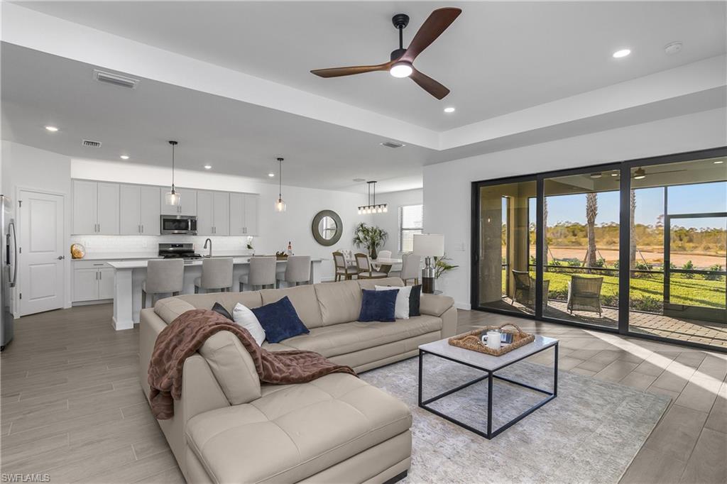 21140 Verawood LOOP