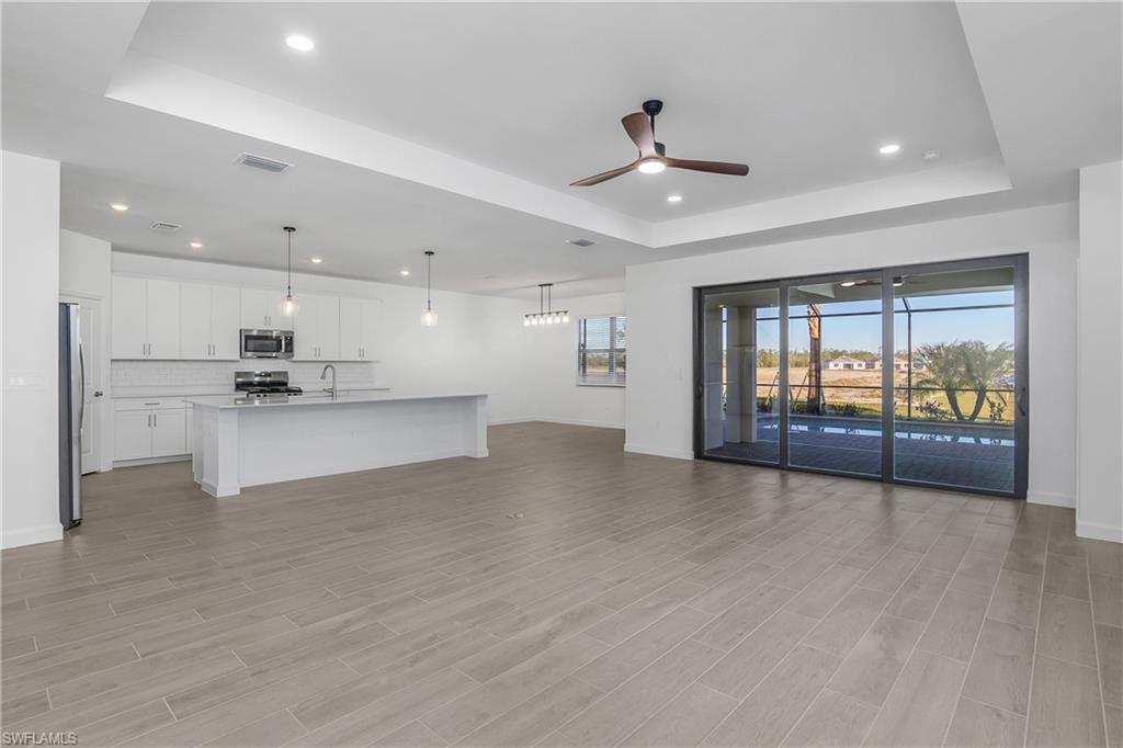 21140 Verawood LOOP