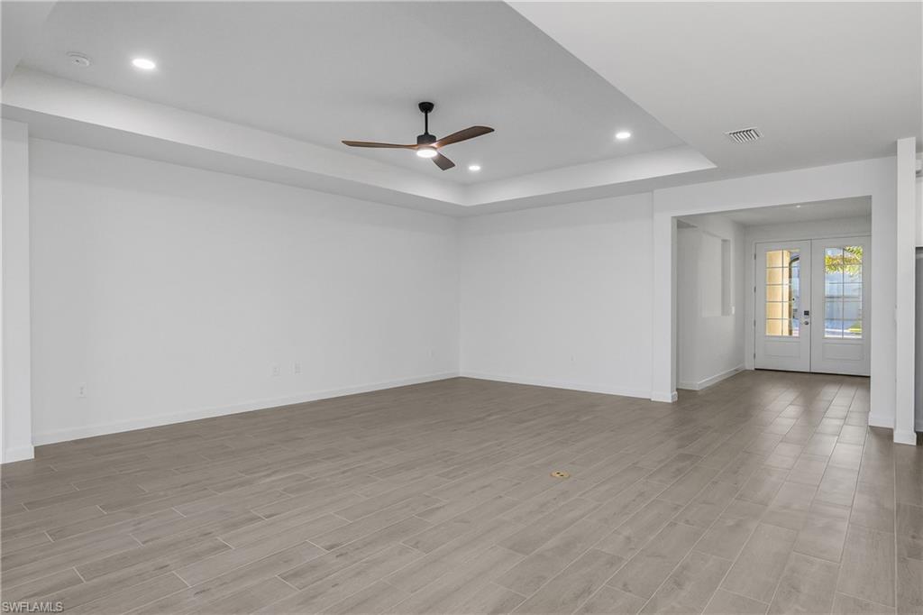 21140 Verawood LOOP