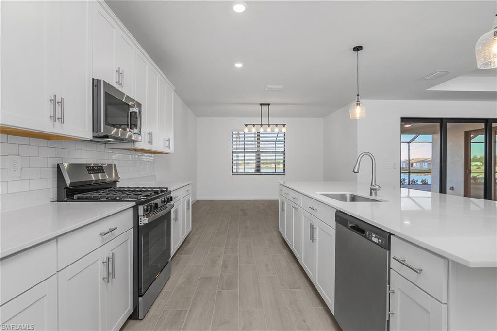 21140 Verawood LOOP