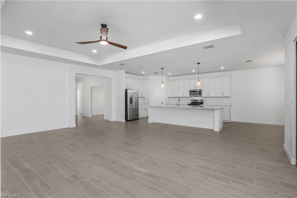 21140 Verawood LOOP