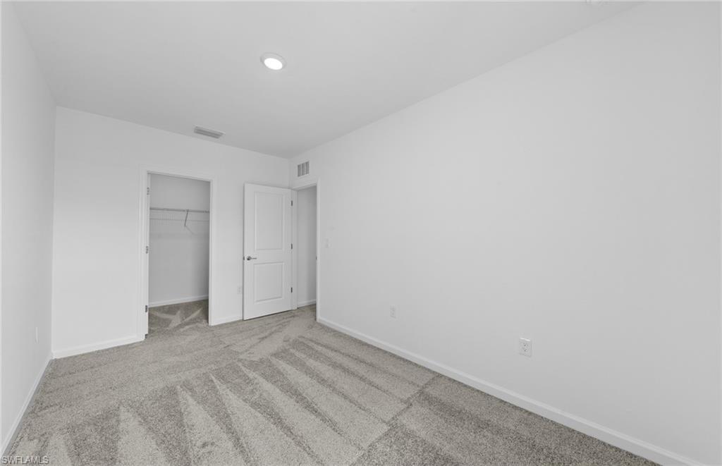 1587 Lake Jessup CIR