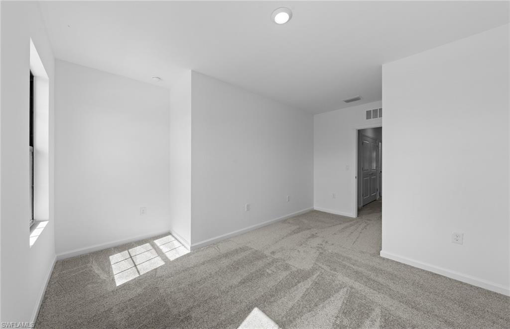 1587 Lake Jessup CIR