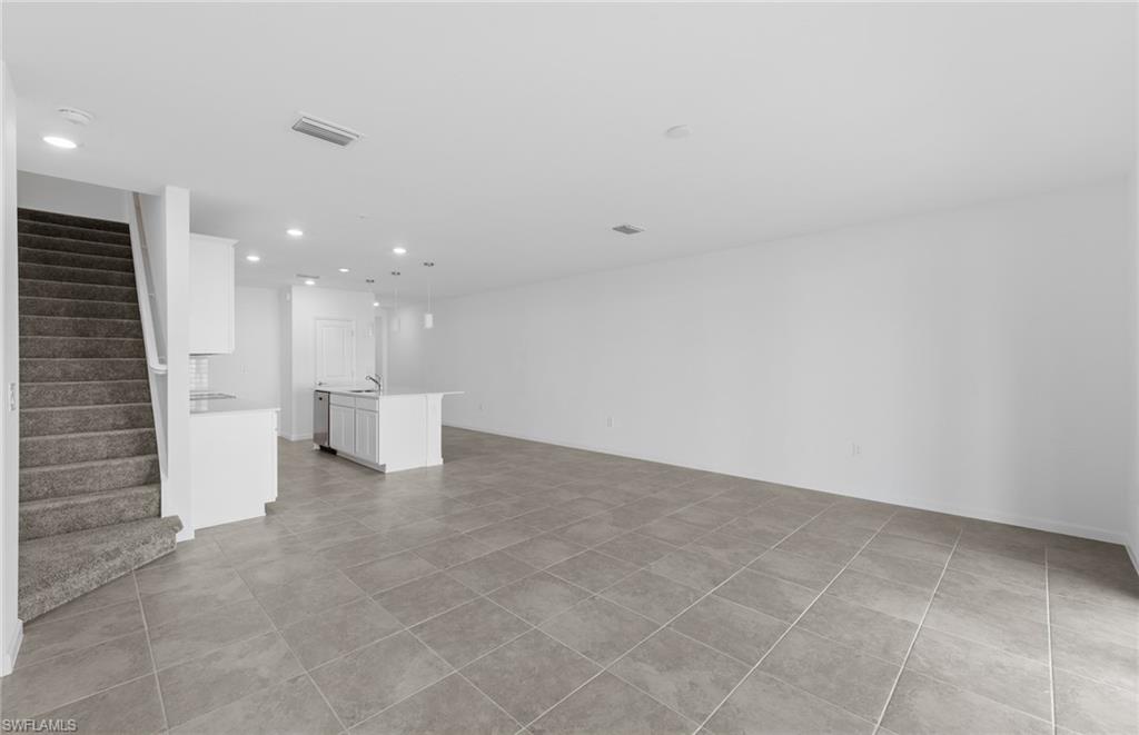 1587 Lake Jessup CIR