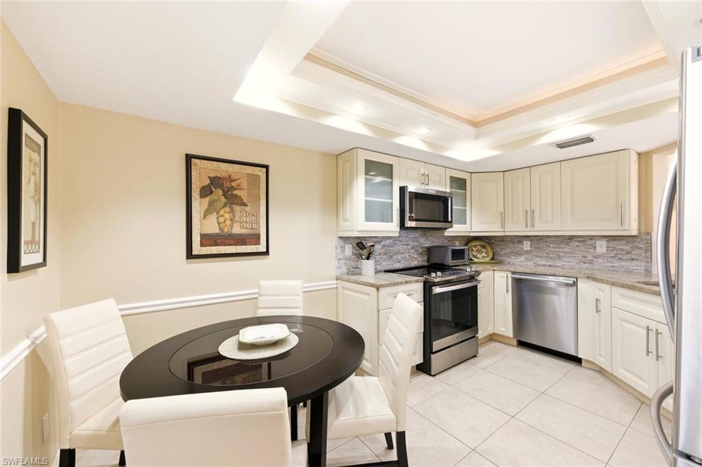 583 Beachwalk CIR # Q101