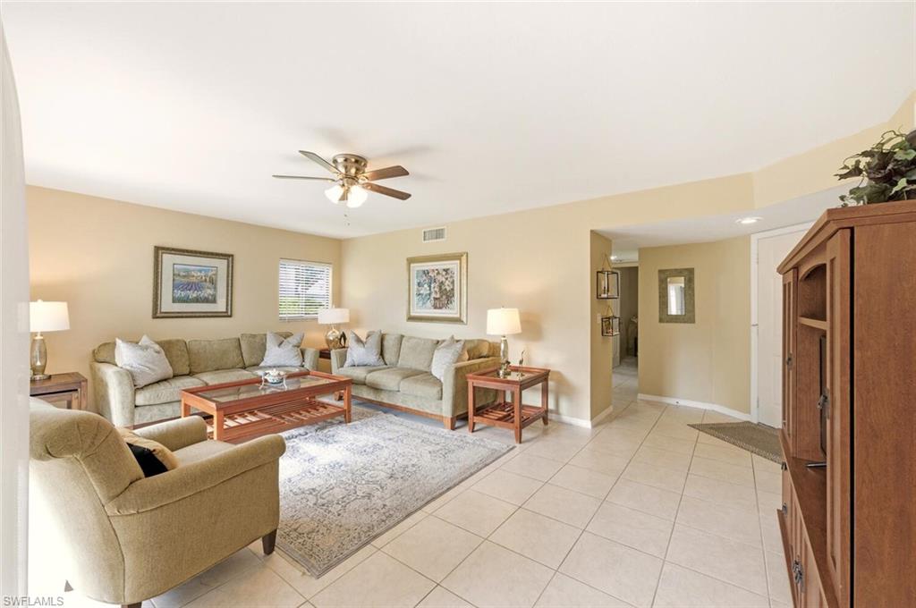 583 Beachwalk CIR # Q101