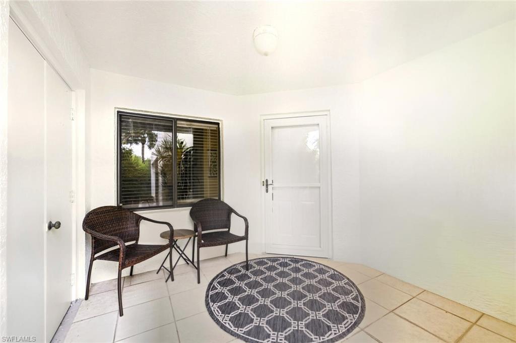 583 Beachwalk CIR # Q101