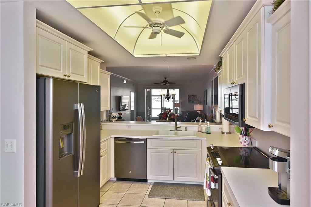 8570 CEDAR HAMMOCK CIR # 812