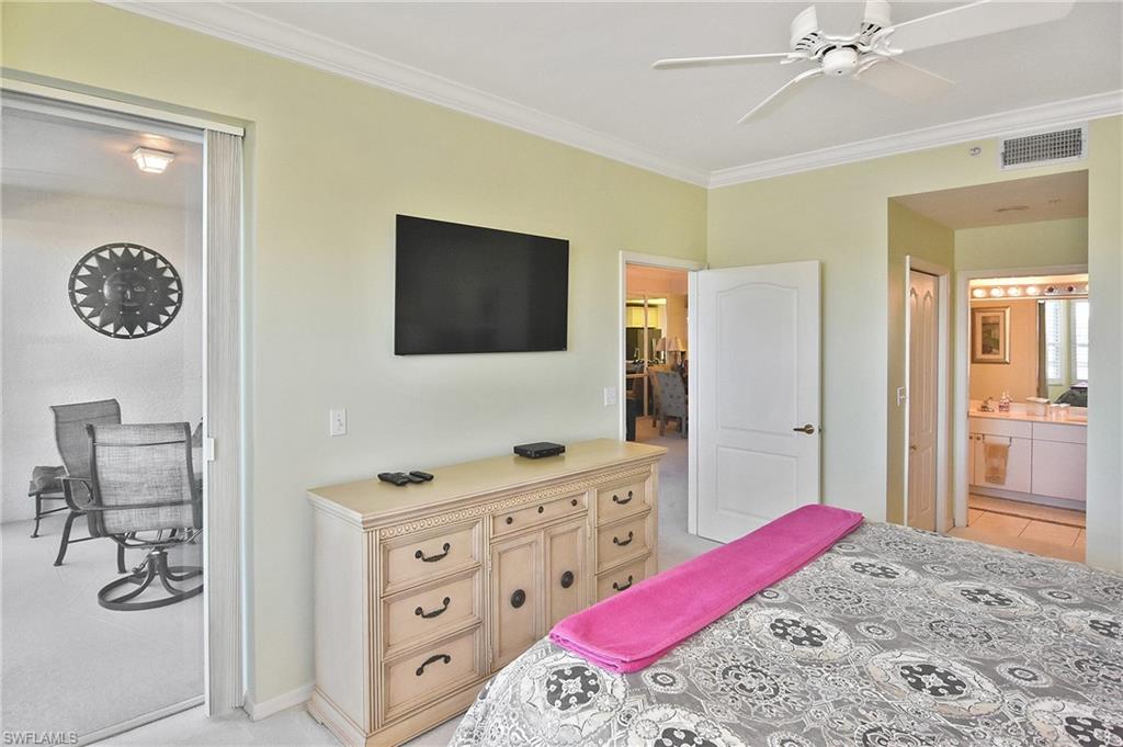 8570 CEDAR HAMMOCK CIR # 812