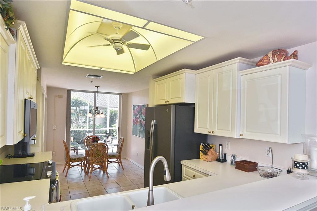 8570 CEDAR HAMMOCK CIR # 812