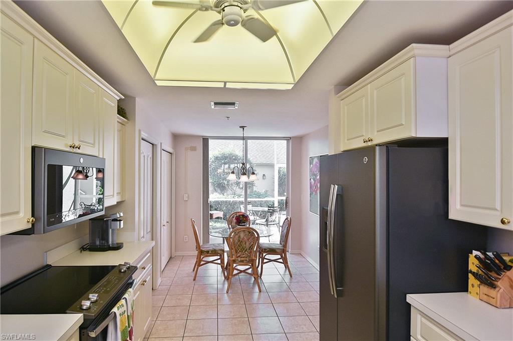 8570 CEDAR HAMMOCK CIR # 812