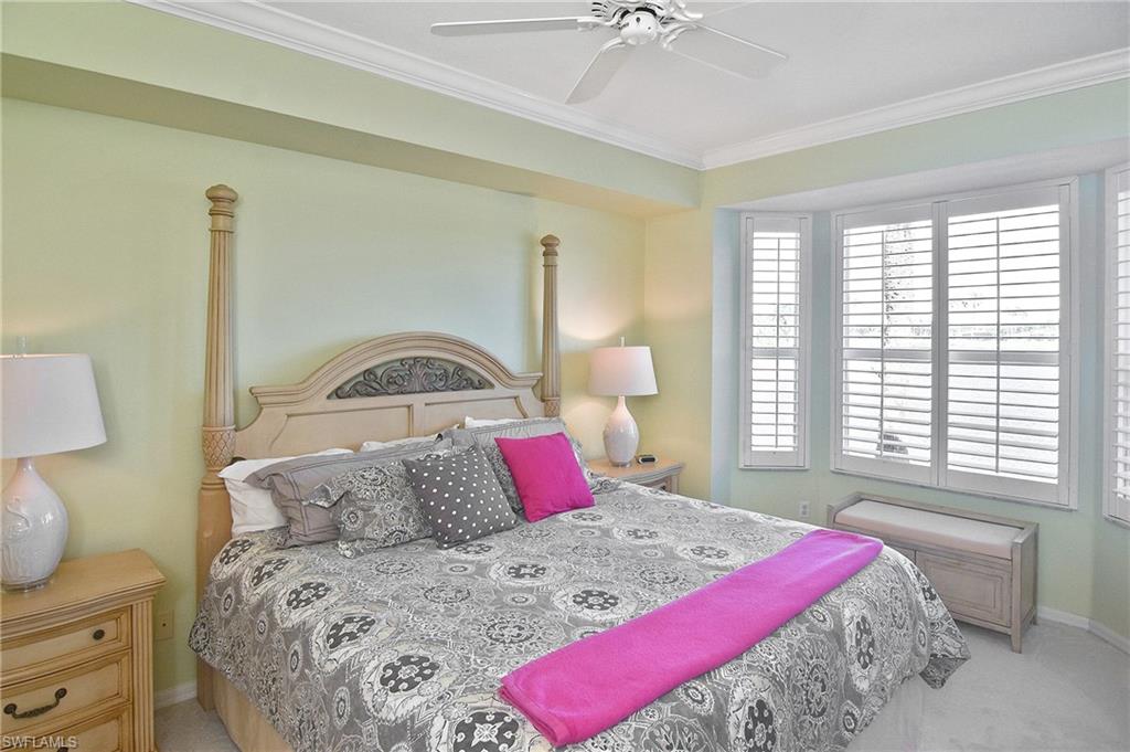 8570 CEDAR HAMMOCK CIR # 812