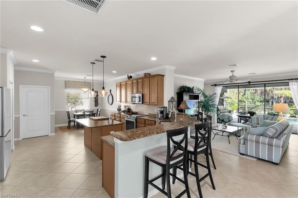 3907 Treasure Cove CIR N