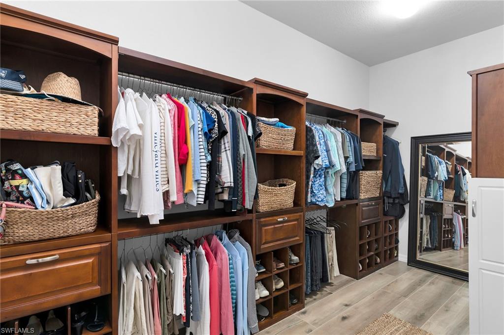 3907 Treasure Cove CIR N