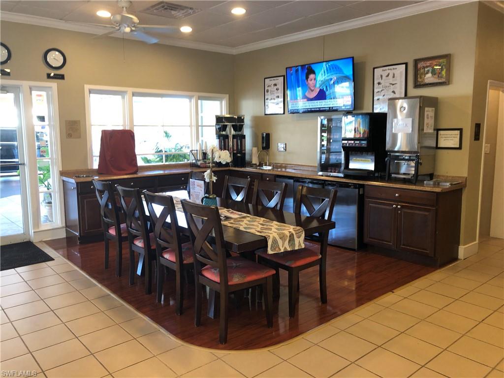 2555 Tamiami TRL N # 256