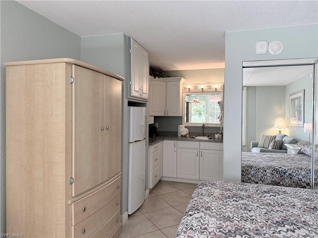 2555 Tamiami TRL N # 256